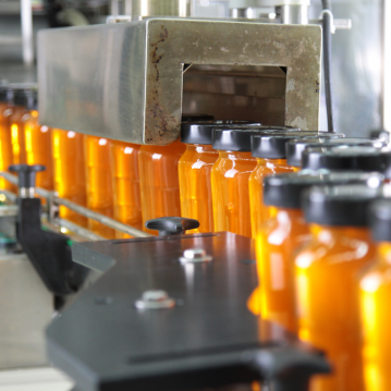 cam kavanoz dolum ve kapatma