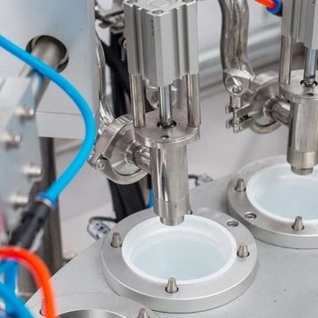 Döner tabla bardak dolum makinası Tetripak