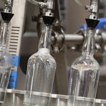 Dezenfektan dolum makinası Tetripak Makine Ltd. Şti. (1)