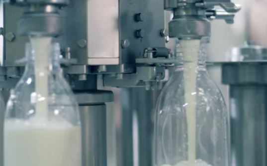 Cam-şişe-süt-dolum-makinası-Tetripak-makine-süt-dolum-kapatma-etiketleme.