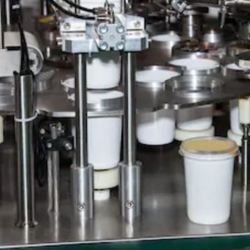 Folyo-kapatma-makinası-Folyo-kesme-yapıştırma-Tetripak-Makinesi